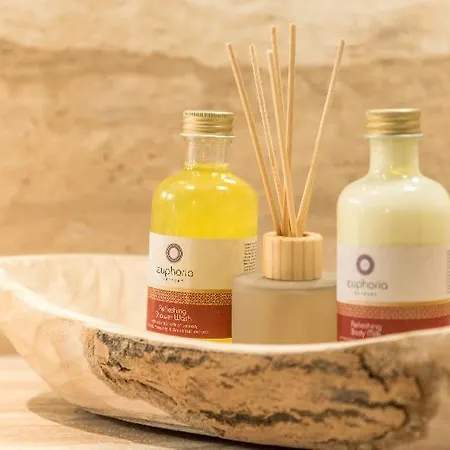 Euphoria Retreat - A Holistic Wellbeing Destination Hotel Mystras