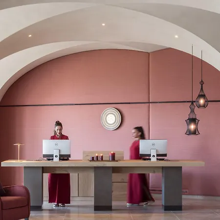 Euphoria Retreat - A Holistic Wellbeing Destination 5*