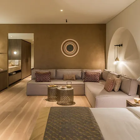 فندق Euphoria Retreat - A Holistic Wellbeing Destination ميستراس