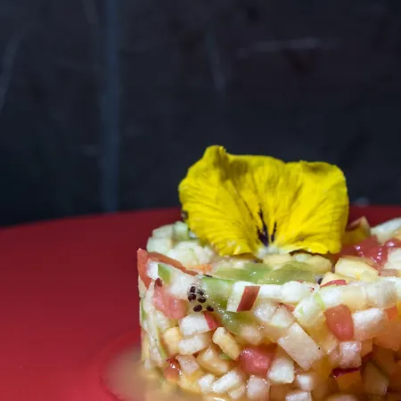 فندق Euphoria Retreat - A Holistic Wellbeing Destination ميستراس