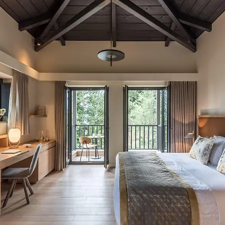 Euphoria Retreat - A Holistic Wellbeing Destination 5* Μυστράς