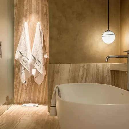 Euphoria Retreat - A Holistic Wellbeing Destination Hotell Mystras