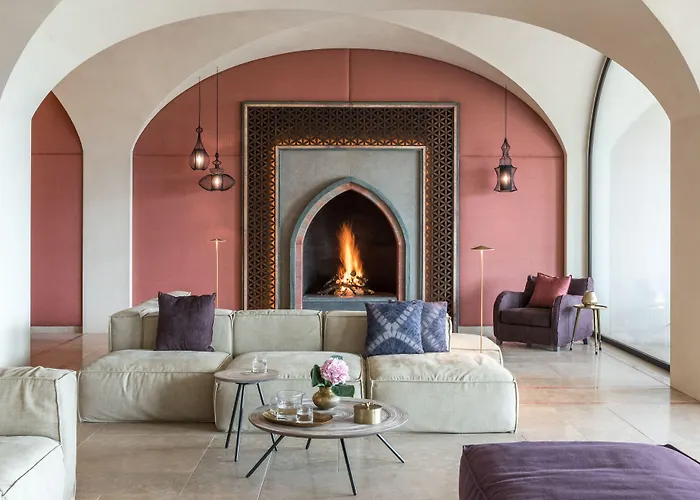 Euphoria Retreat - A Holistic Wellbeing Destination מישטראש