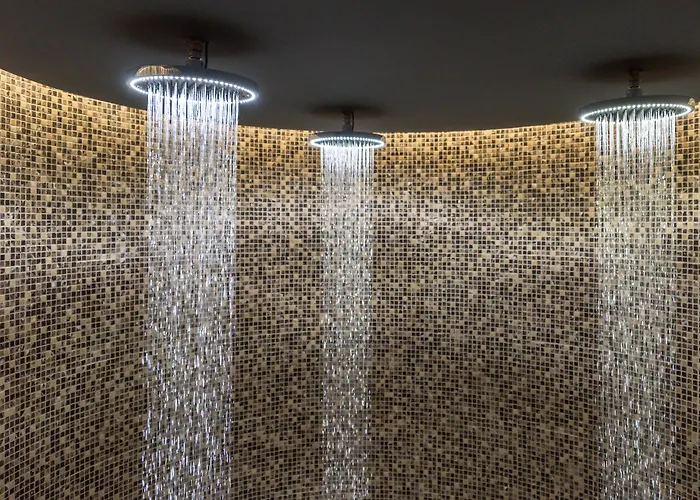 מלון Euphoria Retreat - A Holistic Wellbeing Destination מישטראש