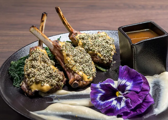 Hotel Euphoria Retreat - A Holistic Wellbeing Destination Mystras