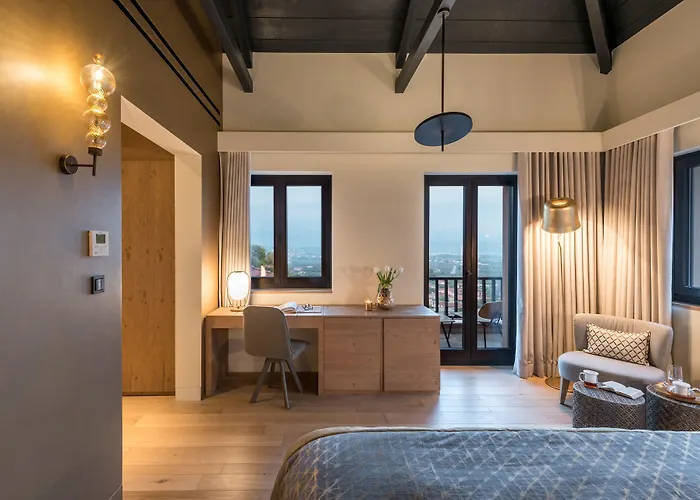 Euphoria Retreat - A Holistic Wellbeing Destination 5* Mystras